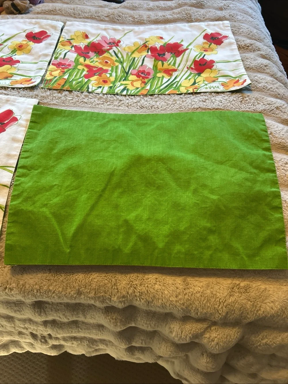 4 VINTAGE VERA NEUMANN LINEN PLACEMATS PLACE MATS FLOWERS DAFFODILS TULIPS